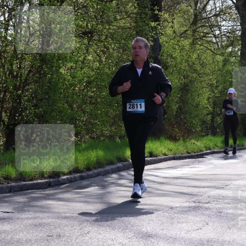 12.04.2026 - 45. Internationalen Wilhelmsburger Insellauf Yannick Fuchs http://msf.ph/oto/9497970 12.04.2026 10:56:02 Laufen 2811, 3967, 2336, 6 meine-sportfotos.de