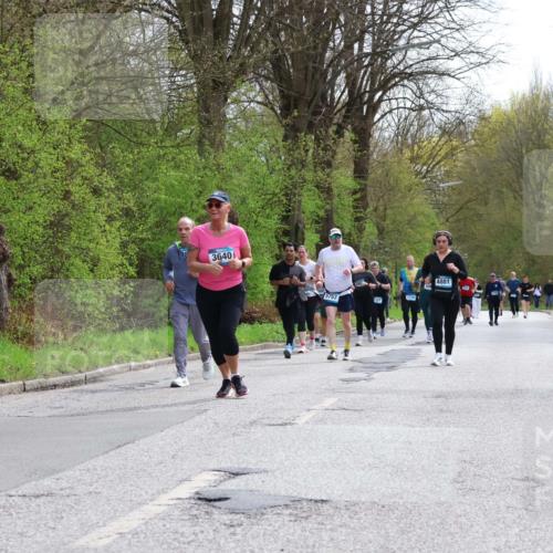 12.04.2026 - 45. Internationalen Wilhelmsburger Insellauf Yannick Fuchs http://msf.ph/oto/9497979 12.04.2026 13:11:01 Laufen 3640, 5757, 257, 4881 meine-sportfotos.de