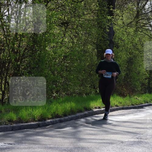 12.04.2026 - 45. Internationalen Wilhelmsburger Insellauf Yannick Fuchs http://msf.ph/oto/9498004 12.04.2026 10:56:05 Laufen 3967, 2336 meine-sportfotos.de