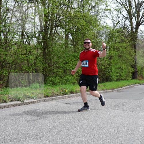 12.04.2026 - 45. Internationalen Wilhelmsburger Insellauf Yannick Fuchs http://msf.ph/oto/9498123 12.04.2026 13:11:22 Laufen 3936, 4790 meine-sportfotos.de