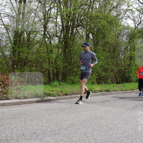 12.04.2026 - 45. Internationalen Wilhelmsburger Insellauf Yannick Fuchs http://msf.ph/oto/9498164 12.04.2026 13:11:27 Laufen 770, 271 meine-sportfotos.de