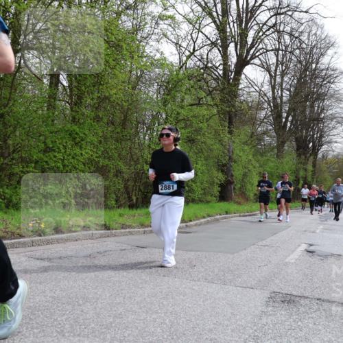 12.04.2026 - 45. Internationalen Wilhelmsburger Insellauf Yannick Fuchs http://msf.ph/oto/9498219 12.04.2026 13:11:32 Laufen 2881 meine-sportfotos.de