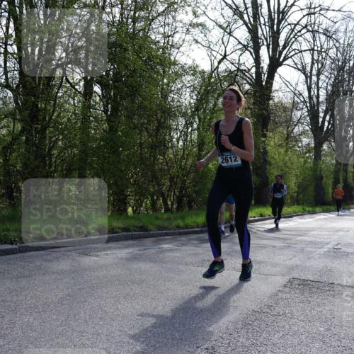 12.04.2026 - 45. Internationalen Wilhelmsburger Insellauf Yannick Fuchs http://msf.ph/oto/9498226 12.04.2026 10:56:33 Laufen 2612 meine-sportfotos.de