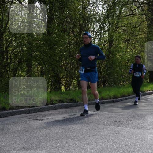 12.04.2026 - 45. Internationalen Wilhelmsburger Insellauf Yannick Fuchs http://msf.ph/oto/9498238 12.04.2026 10:56:34 Laufen 651, 2859 meine-sportfotos.de