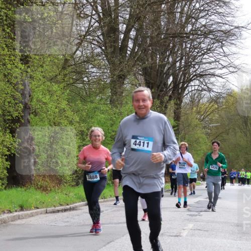 12.04.2026 - 45. Internationalen Wilhelmsburger Insellauf Yannick Fuchs http://msf.ph/oto/9498268 12.04.2026 13:11:37 Laufen 3888, 4411, 2543, 5206, 5820 meine-sportfotos.de