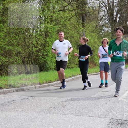12.04.2026 - 45. Internationalen Wilhelmsburger Insellauf Yannick Fuchs http://msf.ph/oto/9498337 12.04.2026 13:11:43 Laufen 3024, 3023, 5206, 5820, 5529 meine-sportfotos.de