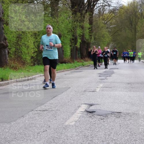 12.04.2026 - 45. Internationalen Wilhelmsburger Insellauf Yannick Fuchs http://msf.ph/oto/9498390 12.04.2026 13:11:48 Laufen 5529 meine-sportfotos.de