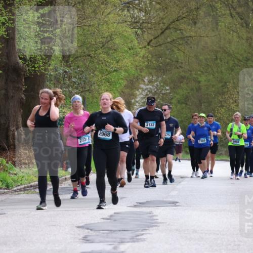 12.04.2026 - 45. Internationalen Wilhelmsburger Insellauf Yannick Fuchs http://msf.ph/oto/9498400 12.04.2026 13:11:49 Laufen 2968, 27213, 3132, 575, 2360, 3960, 59, 80, 1955 meine-sportfotos.de