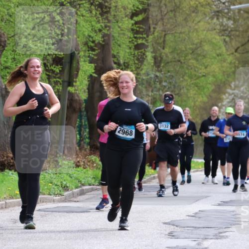 12.04.2026 - 45. Internationalen Wilhelmsburger Insellauf Yannick Fuchs http://msf.ph/oto/9498445 12.04.2026 13:11:53 Laufen 3132, 2968, 750, 574, 230, 4575, 2359 meine-sportfotos.de