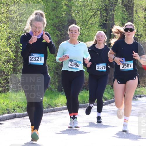 12.04.2026 - 45. Internationalen Wilhelmsburger Insellauf Yannick Fuchs http://msf.ph/oto/9498457 12.04.2026 10:57:13 Laufen 2321, 2590, 2576, 3507, 2770 meine-sportfotos.de