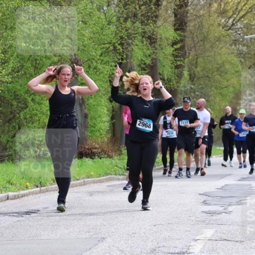 12.04.2026 - 45. Internationalen Wilhelmsburger Insellauf Yannick Fuchs http://msf.ph/oto/9498462 12.04.2026 13:11:55 Laufen 2968, 3132, 837, 4574, 4575, 3938, 235 meine-sportfotos.de