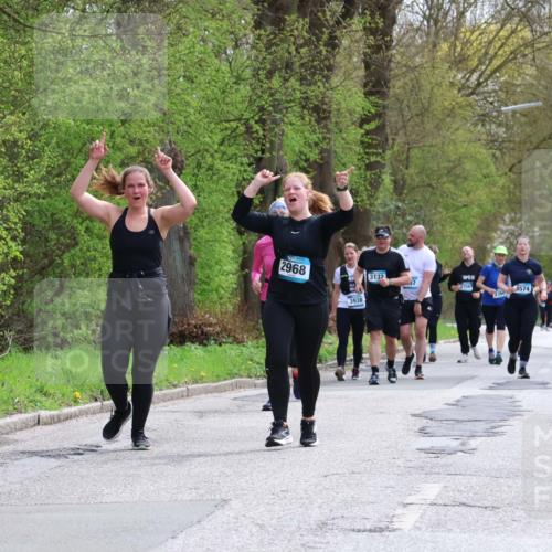 12.04.2026 - 45. Internationalen Wilhelmsburger Insellauf Yannick Fuchs http://msf.ph/oto/9498463 12.04.2026 13:11:55 Laufen 2968, 3938, 3132, 4574, 575, 2360, 1955 meine-sportfotos.de