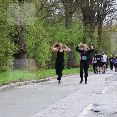 12.04.2026 - 45. Internationalen Wilhelmsburger Insellauf Yannick Fuchs http://msf.ph/oto/9498471 12.04.2026 13:11:56 Laufen 2968, 3132, 937, 574 meine-sportfotos.de