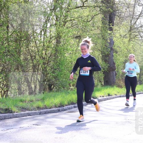 12.04.2026 - 45. Internationalen Wilhelmsburger Insellauf Yannick Fuchs http://msf.ph/oto/9498484 12.04.2026 10:57:15 Laufen 2576, 2321, 2590, 350, 2199 meine-sportfotos.de