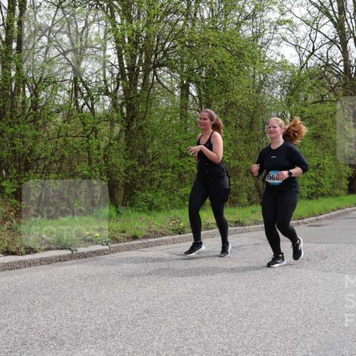 12.04.2026 - 45. Internationalen Wilhelmsburger Insellauf Yannick Fuchs http://msf.ph/oto/9498504 12.04.2026 13:12:01 Laufen 968 meine-sportfotos.de