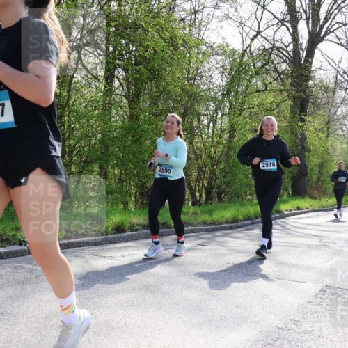 12.04.2026 - 45. Internationalen Wilhelmsburger Insellauf Yannick Fuchs http://msf.ph/oto/9498519 12.04.2026 10:57:19 Laufen 507, 2590, 2576 meine-sportfotos.de