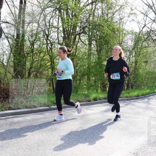 12.04.2026 - 45. Internationalen Wilhelmsburger Insellauf Yannick Fuchs http://msf.ph/oto/9498532 12.04.2026 10:57:20 Laufen 2590, 2576, 2100 meine-sportfotos.de