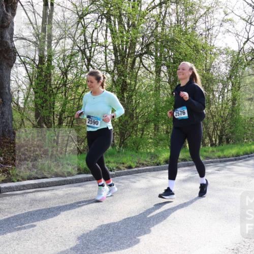 12.04.2026 - 45. Internationalen Wilhelmsburger Insellauf Yannick Fuchs http://msf.ph/oto/9498533 12.04.2026 10:57:20 Laufen 2576, 2590, 2199 meine-sportfotos.de