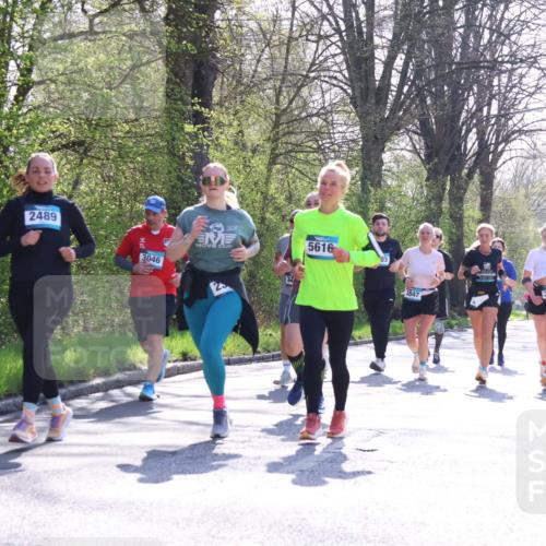 12.04.2026 - 45. Internationalen Wilhelmsburger Insellauf Yannick Fuchs http://msf.ph/oto/9498666 12.04.2026 10:58:52 Laufen 2489, 3046, 2024, 5616, 03, 3847, 3833 meine-sportfotos.de