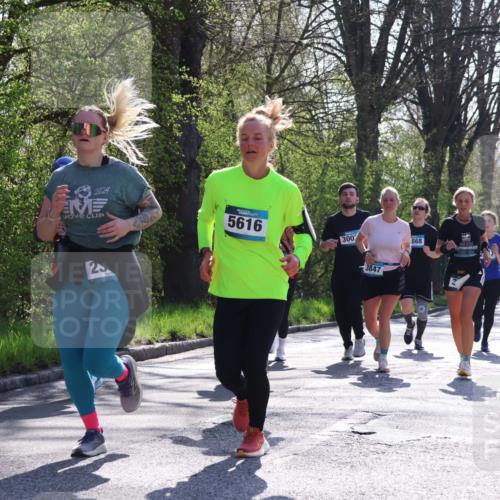 12.04.2026 - 45. Internationalen Wilhelmsburger Insellauf Yannick Fuchs http://msf.ph/oto/9498674 12.04.2026 10:58:53 Laufen 2024, 5616, 300, 3847, 868, 3833 meine-sportfotos.de