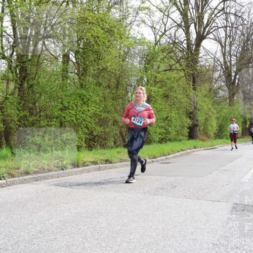 12.04.2026 - 45. Internationalen Wilhelmsburger Insellauf Yannick Fuchs http://msf.ph/oto/9498722 12.04.2026 13:12:36 Laufen 4124 meine-sportfotos.de