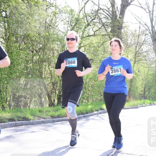 12.04.2026 - 45. Internationalen Wilhelmsburger Insellauf Yannick Fuchs http://msf.ph/oto/9498723 12.04.2026 10:58:57 Laufen 2867, 3003, 2868 meine-sportfotos.de