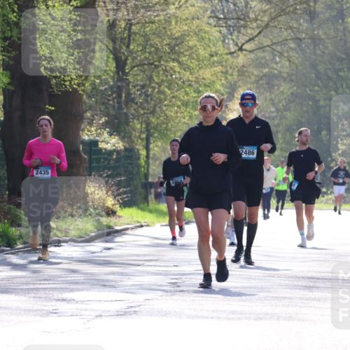 12.04.2026 - 45. Internationalen Wilhelmsburger Insellauf Yannick Fuchs http://msf.ph/oto/9498742 12.04.2026 10:59:06 Laufen 2435, 2486 meine-sportfotos.de