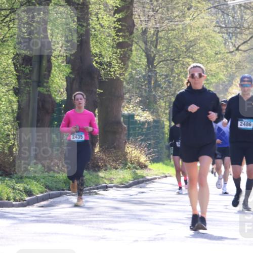 12.04.2026 - 45. Internationalen Wilhelmsburger Insellauf Yannick Fuchs http://msf.ph/oto/9498751 12.04.2026 10:59:07 Laufen 2435, 2486 meine-sportfotos.de