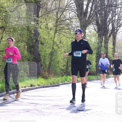 12.04.2026 - 45. Internationalen Wilhelmsburger Insellauf Yannick Fuchs http://msf.ph/oto/9498801 12.04.2026 10:59:17 Laufen 2486, 2435 meine-sportfotos.de