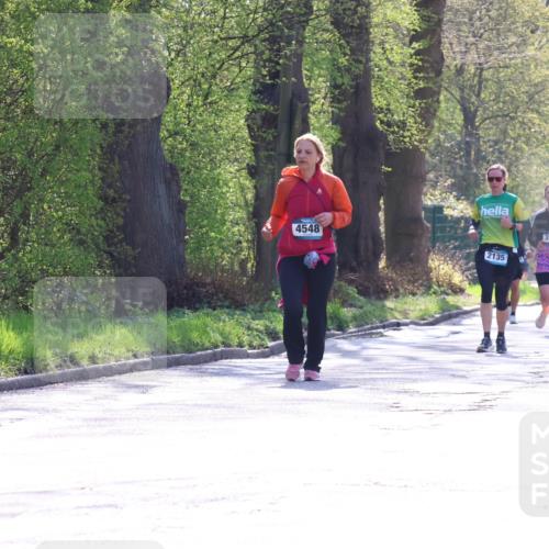 12.04.2026 - 45. Internationalen Wilhelmsburger Insellauf Yannick Fuchs http://msf.ph/oto/9498872 12.04.2026 10:59:24 Laufen 4548, 2135, 3703, 3844, 2816 meine-sportfotos.de