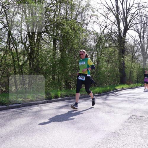 12.04.2026 - 45. Internationalen Wilhelmsburger Insellauf Yannick Fuchs http://msf.ph/oto/9498923 12.04.2026 10:59:36 Laufen 2135 meine-sportfotos.de