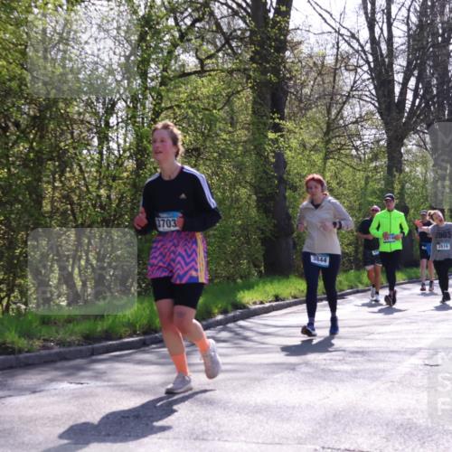 12.04.2026 - 45. Internationalen Wilhelmsburger Insellauf Yannick Fuchs http://msf.ph/oto/9498964 12.04.2026 10:59:40 Laufen 3703, 3844, 2916, 1965, 2817, 2816 meine-sportfotos.de