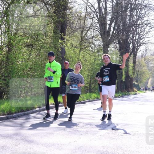 12.04.2026 - 45. Internationalen Wilhelmsburger Insellauf Yannick Fuchs http://msf.ph/oto/9498985 12.04.2026 10:59:42 Laufen 2916, 1965, 2816, 2817 meine-sportfotos.de