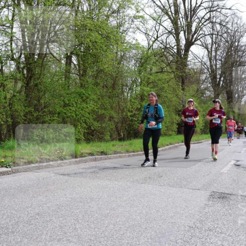 12.04.2026 - 45. Internationalen Wilhelmsburger Insellauf Yannick Fuchs http://msf.ph/oto/9499007 12.04.2026 13:13:19 Laufen 2944, 2945 meine-sportfotos.de