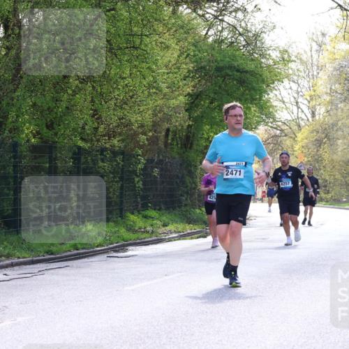 12.04.2026 - 45. Internationalen Wilhelmsburger Insellauf Yannick Fuchs http://msf.ph/oto/9499224 12.04.2026 11:05:18 Laufen 425, 2471, 2471, 4257 meine-sportfotos.de
