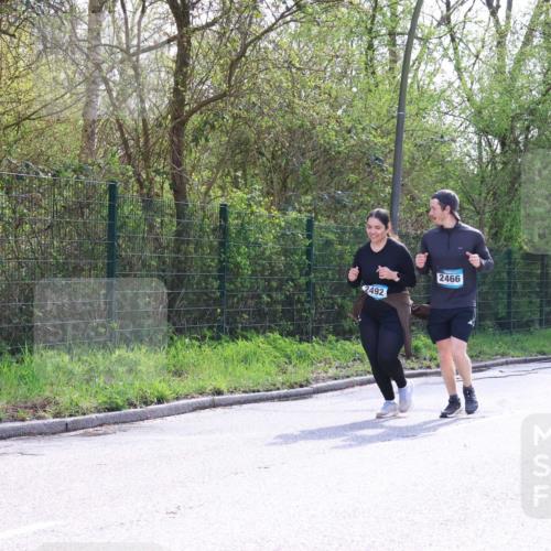 12.04.2026 - 45. Internationalen Wilhelmsburger Insellauf Yannick Fuchs http://msf.ph/oto/9499342 12.04.2026 11:05:33 Laufen 2492, 2466 meine-sportfotos.de