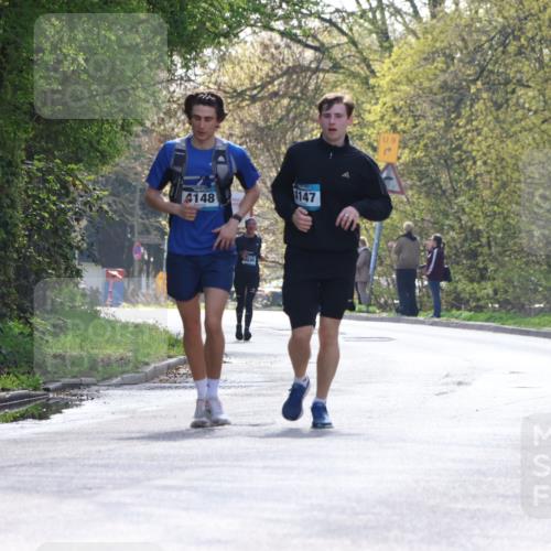 12.04.2026 - 45. Internationalen Wilhelmsburger Insellauf Yannick Fuchs http://msf.ph/oto/9499354 12.04.2026 11:05:38 Laufen 4148, 4147, 9 meine-sportfotos.de