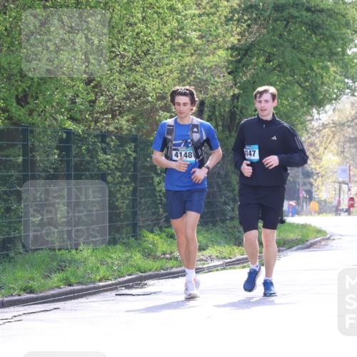 12.04.2026 - 45. Internationalen Wilhelmsburger Insellauf Yannick Fuchs http://msf.ph/oto/9499374 12.04.2026 11:05:42 Laufen 4148, 147, 2581 meine-sportfotos.de