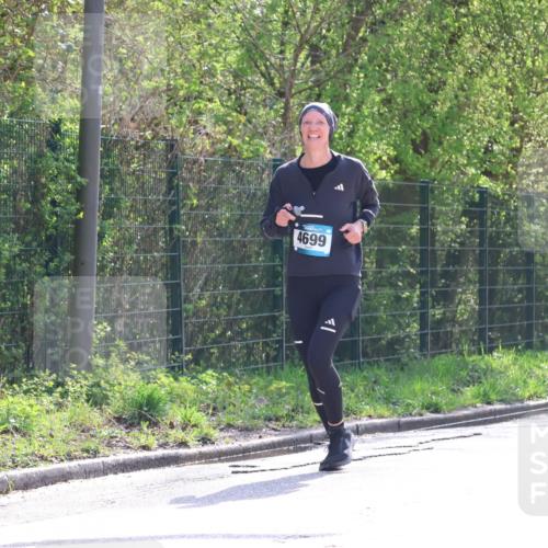 12.04.2026 - 45. Internationalen Wilhelmsburger Insellauf Yannick Fuchs http://msf.ph/oto/9499435 12.04.2026 11:06:05 Laufen 4699 meine-sportfotos.de