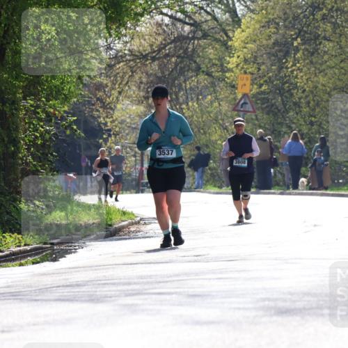 12.04.2026 - 45. Internationalen Wilhelmsburger Insellauf Yannick Fuchs http://msf.ph/oto/9499470 12.04.2026 11:06:15 Laufen 9, 3537, 3808 meine-sportfotos.de