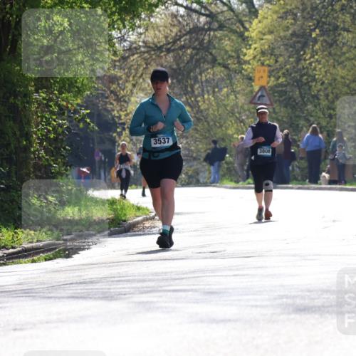 12.04.2026 - 45. Internationalen Wilhelmsburger Insellauf Yannick Fuchs http://msf.ph/oto/9499475 12.04.2026 11:06:16 Laufen 3537, 3808 meine-sportfotos.de