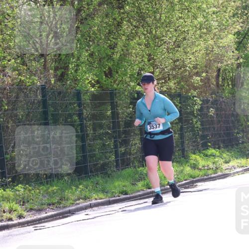 12.04.2026 - 45. Internationalen Wilhelmsburger Insellauf Yannick Fuchs http://msf.ph/oto/9499491 12.04.2026 11:06:22 Laufen 3537 meine-sportfotos.de