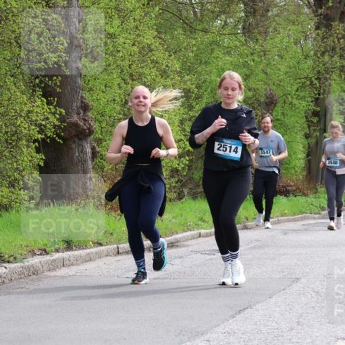 12.04.2026 - 45. Internationalen Wilhelmsburger Insellauf Yannick Fuchs http://msf.ph/oto/9499492 12.04.2026 13:14:39 Laufen 2514, 3547, 3548 meine-sportfotos.de