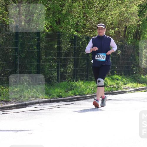 12.04.2026 - 45. Internationalen Wilhelmsburger Insellauf Yannick Fuchs http://msf.ph/oto/9499510 12.04.2026 11:06:29 Laufen 3808 meine-sportfotos.de
