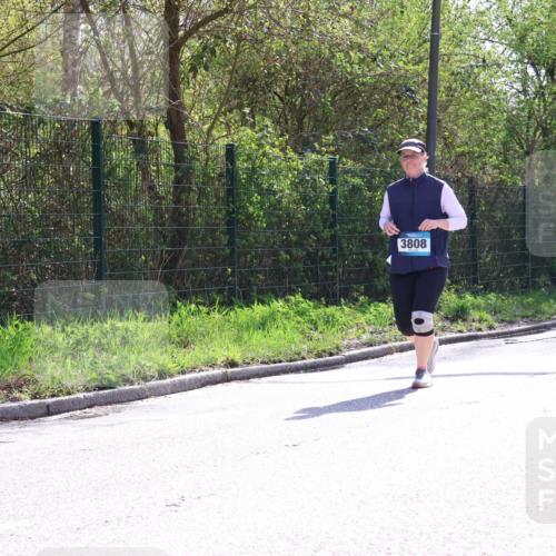 12.04.2026 - 45. Internationalen Wilhelmsburger Insellauf Yannick Fuchs http://msf.ph/oto/9499532 12.04.2026 11:06:32 Laufen 3808 meine-sportfotos.de