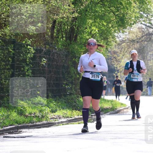 12.04.2026 - 45. Internationalen Wilhelmsburger Insellauf Yannick Fuchs http://msf.ph/oto/9499576 12.04.2026 11:06:59 Laufen 4813, 3579 meine-sportfotos.de