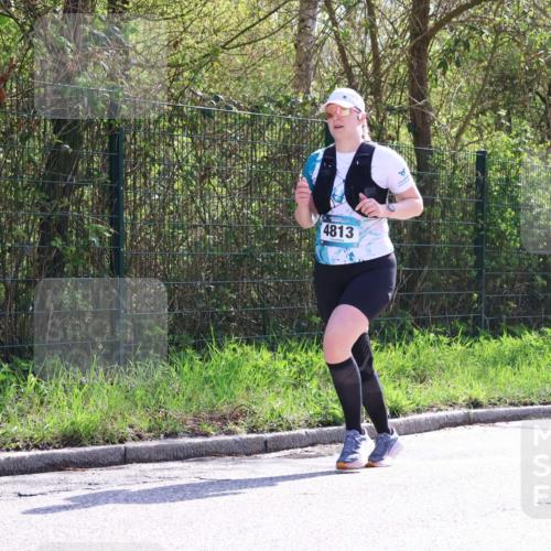 12.04.2026 - 45. Internationalen Wilhelmsburger Insellauf Yannick Fuchs http://msf.ph/oto/9499631 12.04.2026 11:07:10 Laufen 4813 meine-sportfotos.de