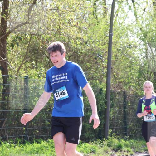 12.04.2026 - 45. Internationalen Wilhelmsburger Insellauf Yannick Fuchs http://msf.ph/oto/9499651 12.04.2026 11:07:36 Laufen 4146, 3205 meine-sportfotos.de