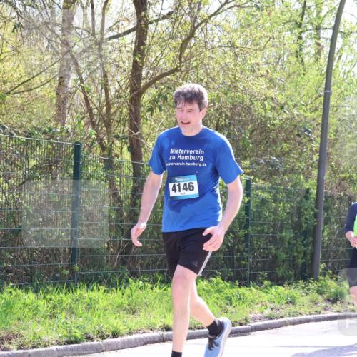 12.04.2026 - 45. Internationalen Wilhelmsburger Insellauf Yannick Fuchs http://msf.ph/oto/9499656 12.04.2026 11:07:37 Laufen 4146, 3205 meine-sportfotos.de