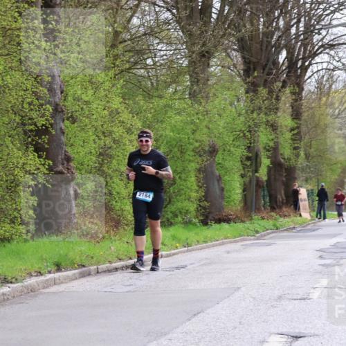 12.04.2026 - 45. Internationalen Wilhelmsburger Insellauf Yannick Fuchs http://msf.ph/oto/9499672 12.04.2026 13:15:18 Laufen 2184, 2079 meine-sportfotos.de